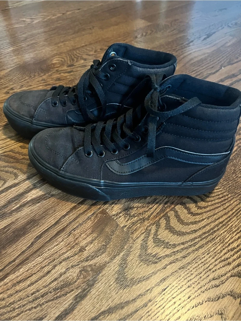 Vans Sk8-Hi Shoe